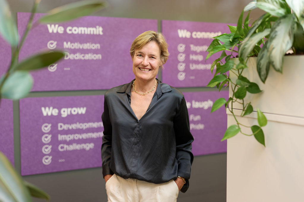 Vrouw op kantoor
